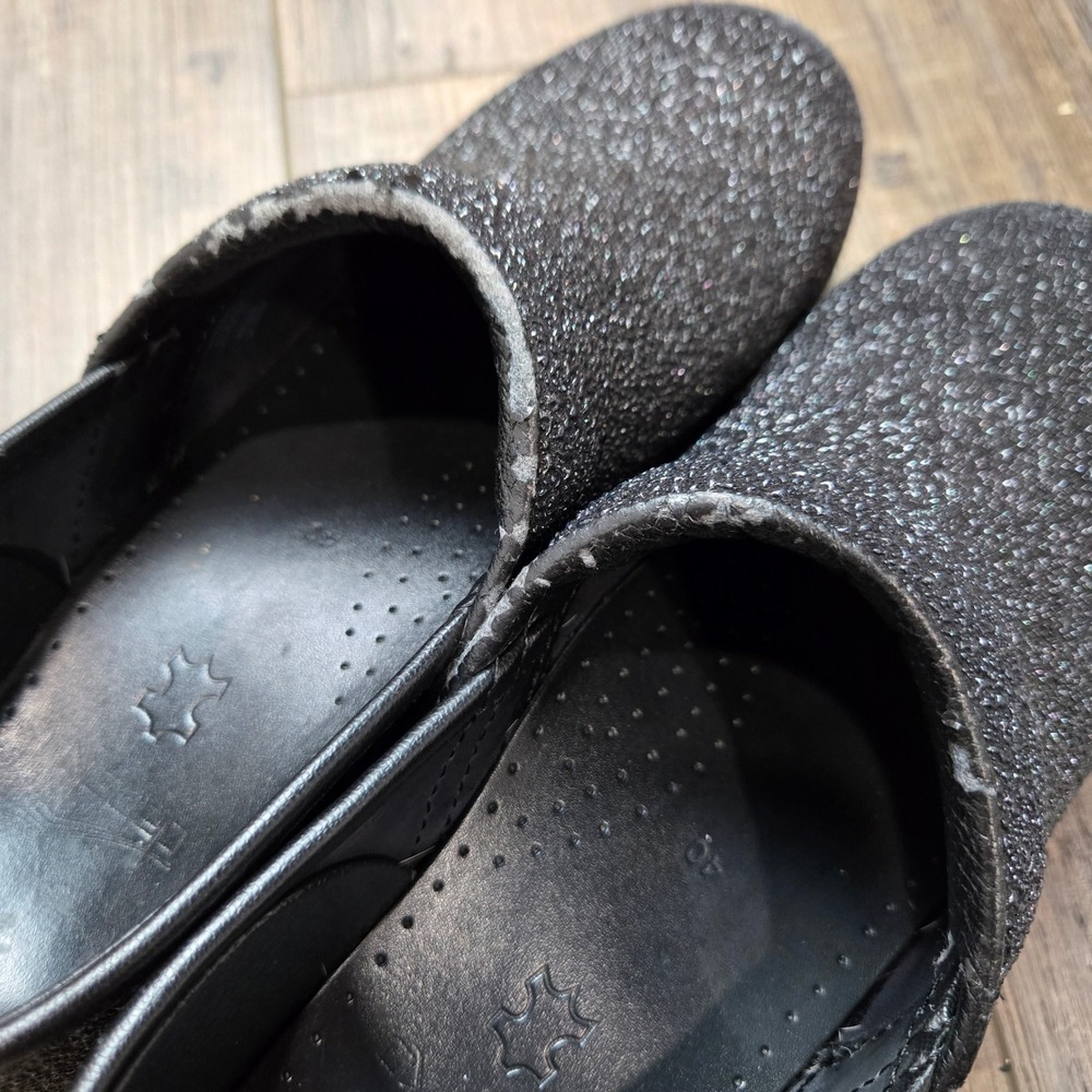 Dansko Professional Black Glitter Stingray Textured Leather Clogs 9.5 40 Comfort - Picture 3 of 6